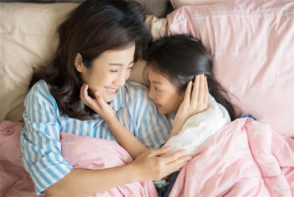 散户配资股票 别把孩子养成“妈宝”！学会“懒一点”，娃反而更独立